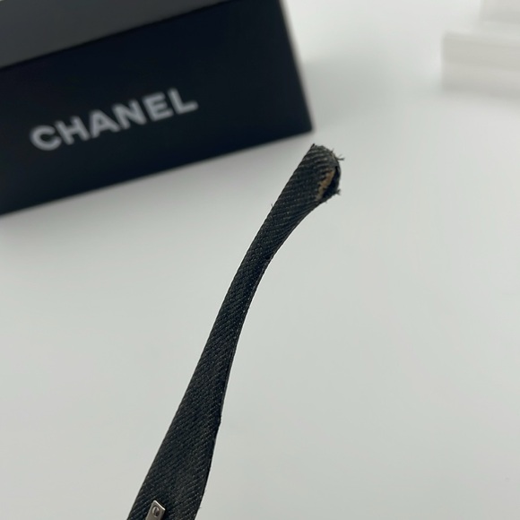 CHANEL DENIM GUC SUNGLASSES - Picture 7 of 10